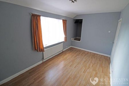 2 bedroom terraced house to rent - Photo 3