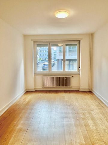 Hinter dem Opernhaus, Zürich Kreis 8, Seefeld - Photo 2