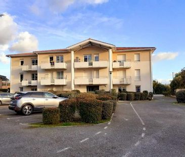 Location Appartement 2 pièces 43m² MARMANDE 47200 - Photo 4