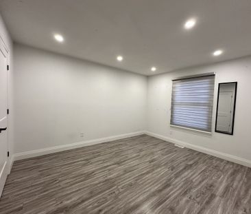 For Lease - 582 Elliott Crescent, Milton, Ontario - Photo 2