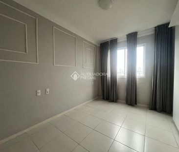 Apartamento com 2 quartos e 60m² para alugar em Barreiros, São José. - Photo 1