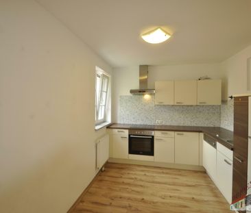 Gepflegte schöne 3 Zimmer-Wohnung in Pressbaum mit Pergola - Photo 4