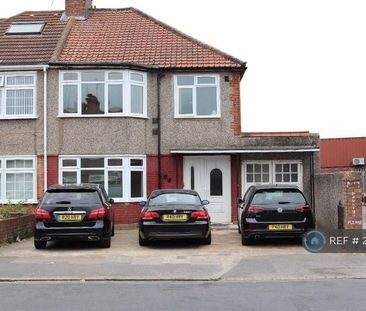 1 bedroom in a house share to rent - Photo 6