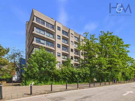 2 bedroom apartment to rent - Photo 3