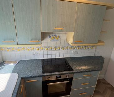 Garnet Crescent, Beeston, Leeds, LS11 5JT - Photo 5
