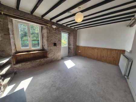 2 bedroom cottage to rent - Photo 2