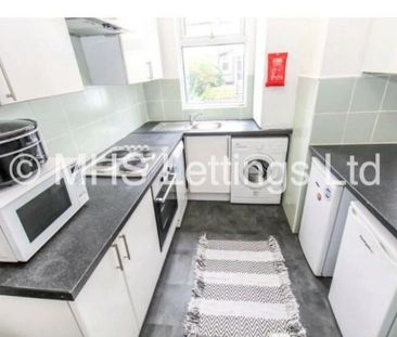 4 Bedroom Mid Terraced House for rent in St. Anns Mount - Photo 6