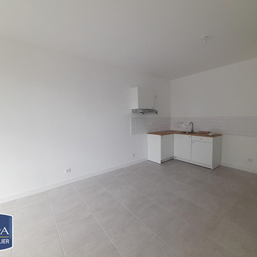 Location Appartement 1 pièce 31m² MARIGNANE 13700 - Photo 2