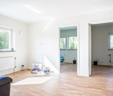 Knivsta - 5rok - tillsv - 16.272kr/mån - Photo 1