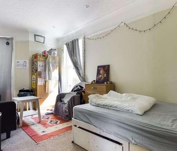 Brunswick Place, Hove, BN3 - Photo 2