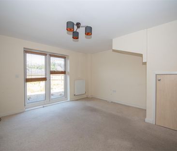 Crabapple Drive, Nottingham - Photo 1