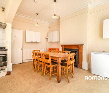 1 bedroom in a house share to rent - Photo 5