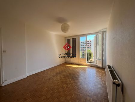 Location Appartement 4 pièces 67m² MEYLAN 38240 - Photo 2