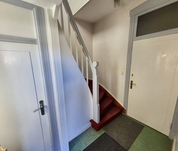 Erstbezug nach Komplettsanierung: Moderne 3-Zi.-DG-Wohnung in Lübec... - Foto 1