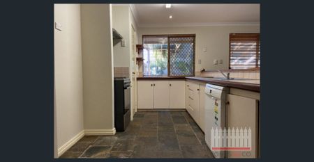 Quiet Cul-De-Sac Location! - Photo 4