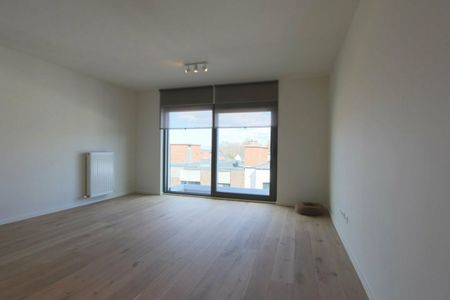 Nieuwbouw 2-slaapkamer appartement met garage - Photo 2