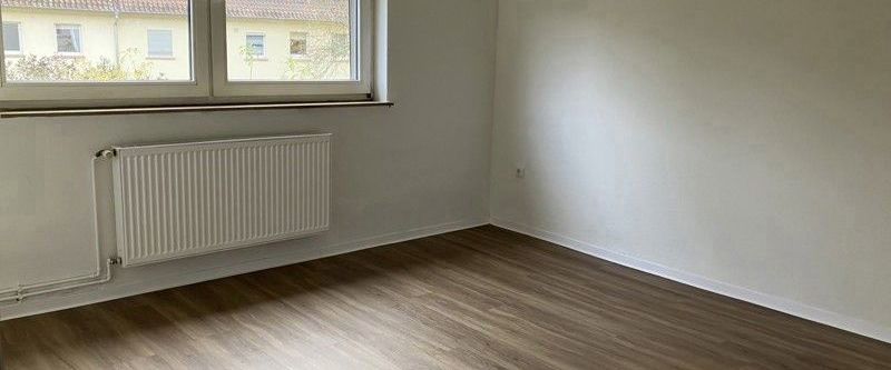 Wohnung ist ab mitte Dezember oder Januar verfügbar - Foto 1