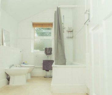 4 bedroom terraced house to rent - Photo 1