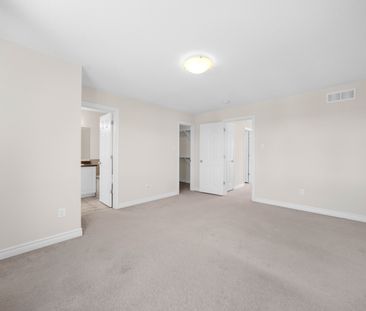 For Lease - 109 Calvington Avenue, Kanata, Ontario - Photo 3
