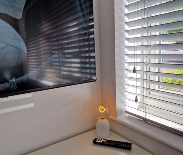 1 bedroom in a house share to rent - Photo 5