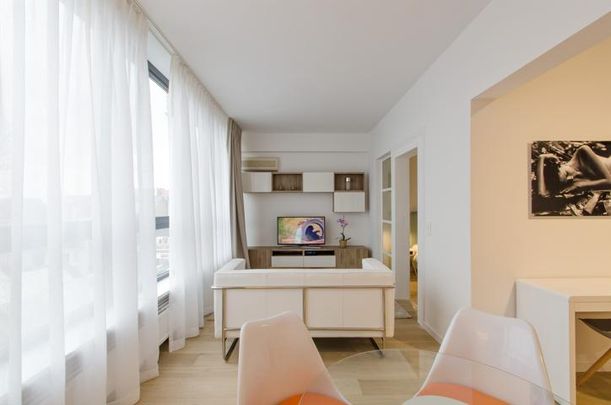 Appartement te huur in Ixelles - Photo 1