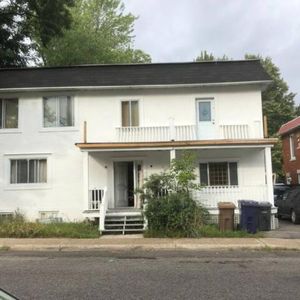 3 1/2 - Laval - 1 095 $/mois - Photo 2