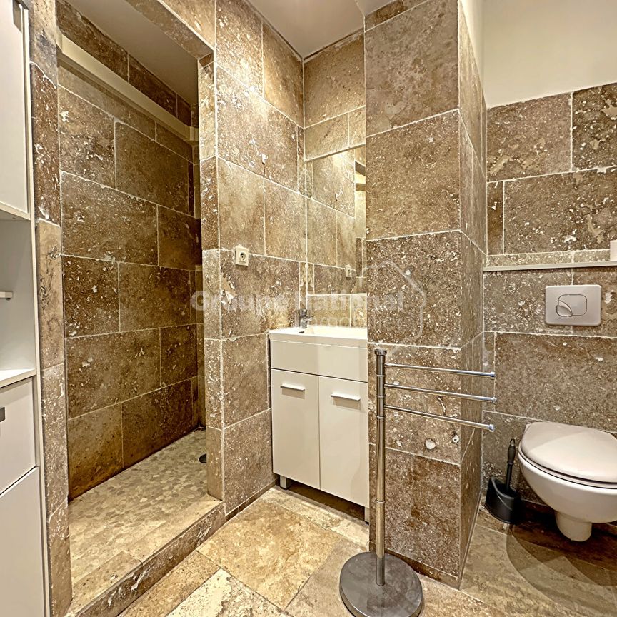 A louer Arles centre historique T2 meublé, - Photo 1