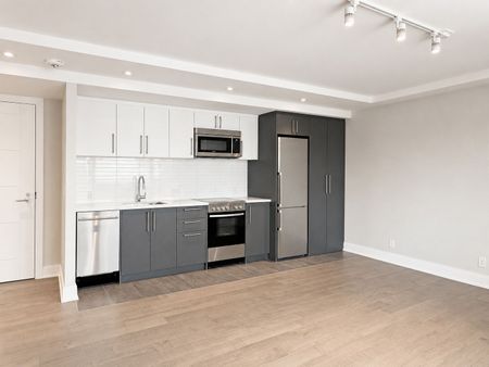 For Lease - 11 Walmer Road Unit# 304, Toronto, Ontario - Photo 5