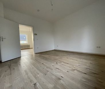 Demnächst frei! 2-Zimmer-Wohnung in Wilhelmshaven Fedderwardergroden - Foto 1
