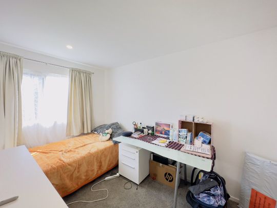 Most Affordable 2 Bedroom Unit in Central Auckland - Photo 1