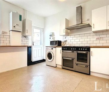 7 bedroom house share to rent - Photo 3