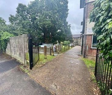 Alexandra Avenue, Harrow, HA2 - Photo 6