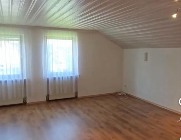 Mansardenwohnung - Foto 1