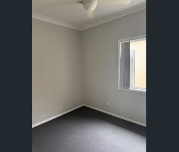 12/41 Glenora Street, Wynnum, Qld 4178 - Photo 5