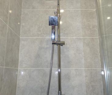 6 bedroom House To Let - Photo 5