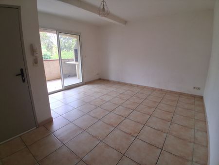 APPARTEMENT DE TYPE T3, 50m2 avec deux terrasses - Photo 5