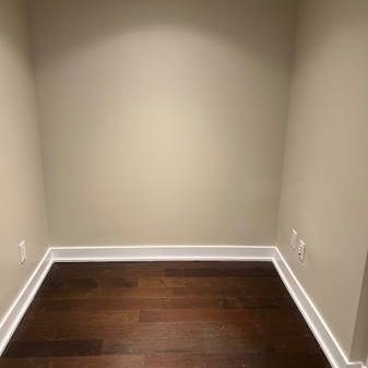 Beautiful 1 BEDROOM 1 BATH APARTMENT - Photo 1