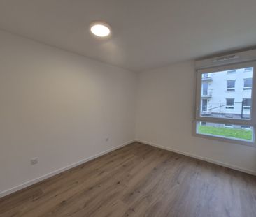 Location Appartement 2 pièces 40m² LENS 62300 - Photo 3