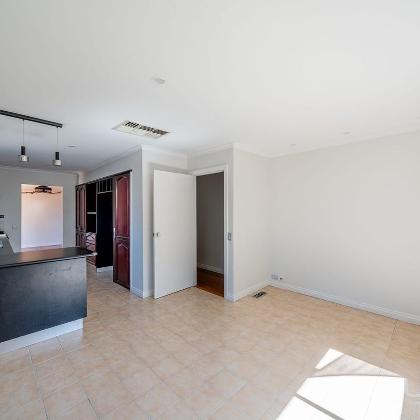 A Hidden Treasure! - Photo 1