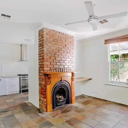 2 Bed, 1 Bath - Photo 1