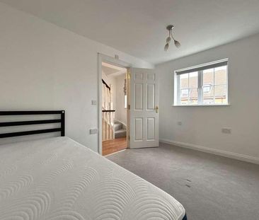 Parkside Place, Staines-upon-thames, Surrey, TW18 - Photo 6