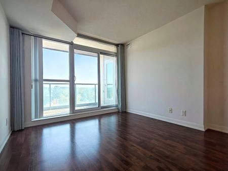For Lease - 17 Anndale Drive Unit# 810, Toronto, Ontario - Photo 3