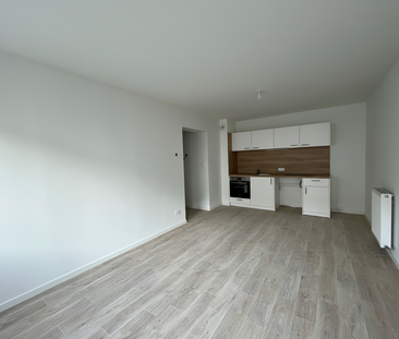 Location Appartement 3 pièces 67m² ROANNE 42300 - Photo 1
