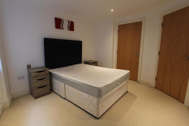 Clarence House, Leeds City Centre, LS10 1LL - Photo 1