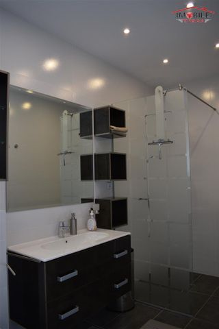 Casa de lux, zona Lazaret - Fotografie 2