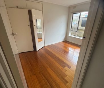 Bentleigh East - Photo 5