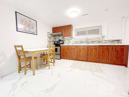 For Lease - 115 Mintwood Drive, Toronto, Ontario - Photo 3