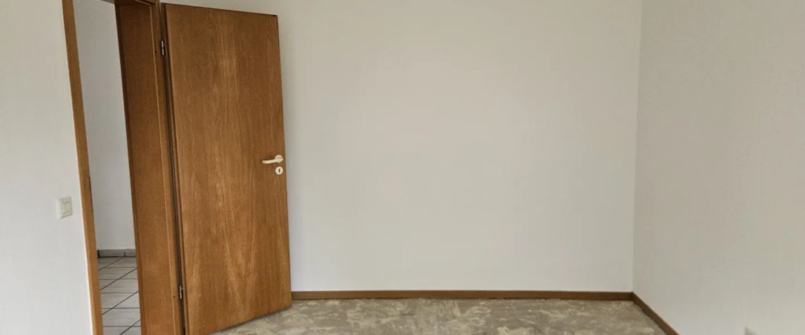 Helle 2- Zimmer- Wohnung *Stellplatz - Foto 1
