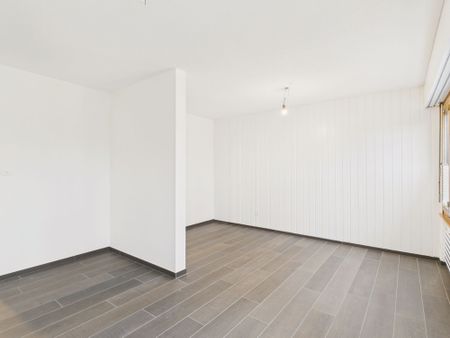 Charming 4.5-room semi-detached house on Sonnhaldenweg in Wittenbach - Foto 2