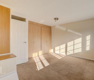 2 bedroom townhouse to rent - Photo 3